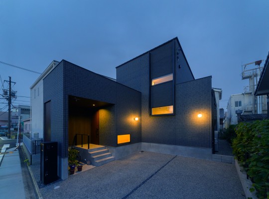 モダンスタイルに欠かせない! グレーデザイン特集