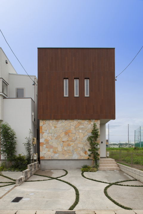 「ウインドヒルズ戸田西　西棟(ｽｷｯﾌﾟﾌﾛｱのある家）」契約いたしました。