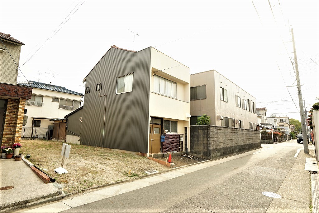Minimam house ~Designed by KAZA DESIGN~