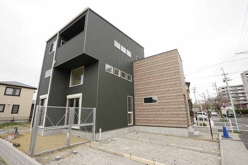 名古屋市中川区の注文住宅、「H様邸」完成間近