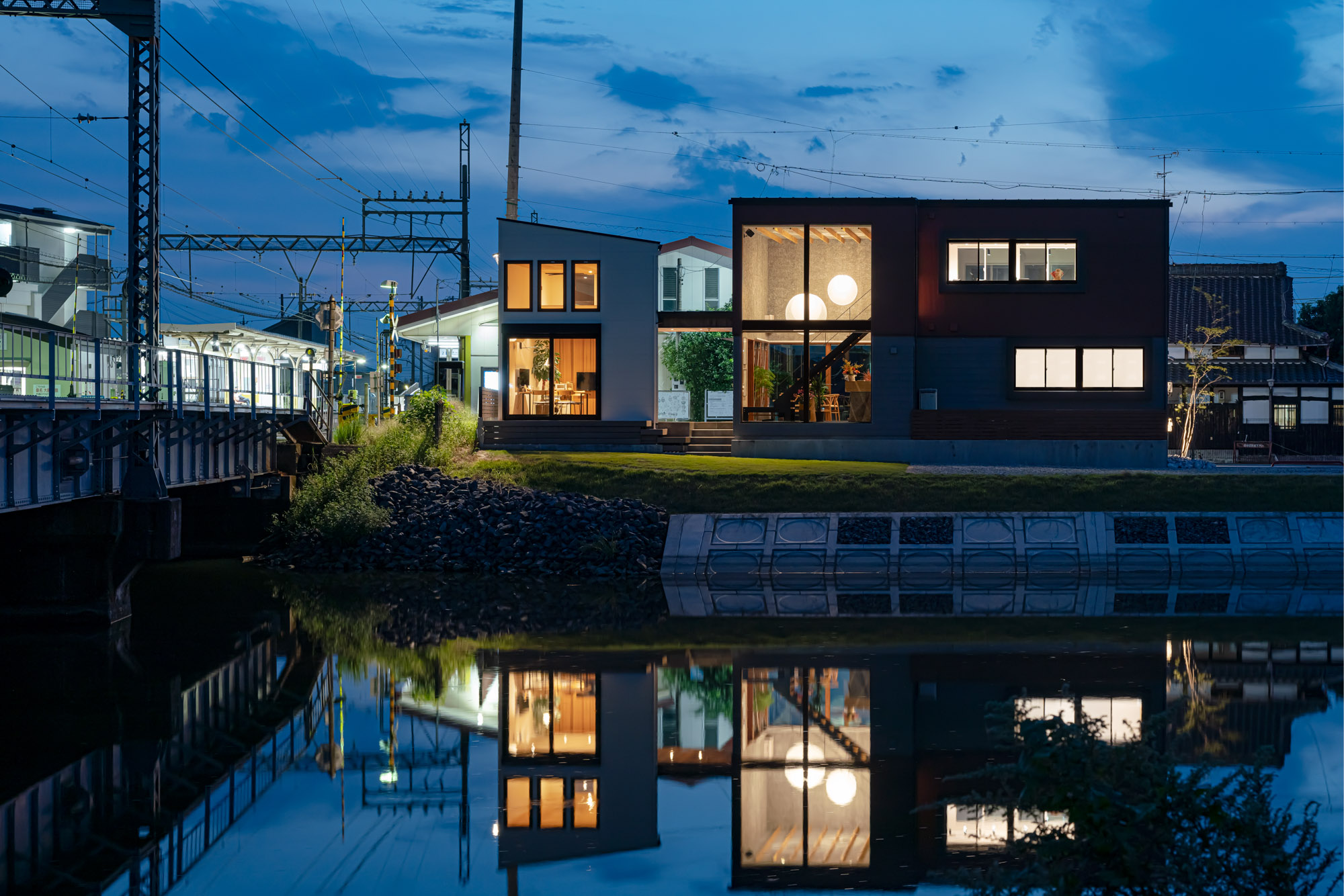 KAZA DESIGN中川本社のエントランス