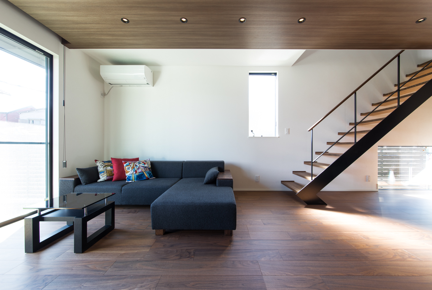 カーテンレスの暮らし特集