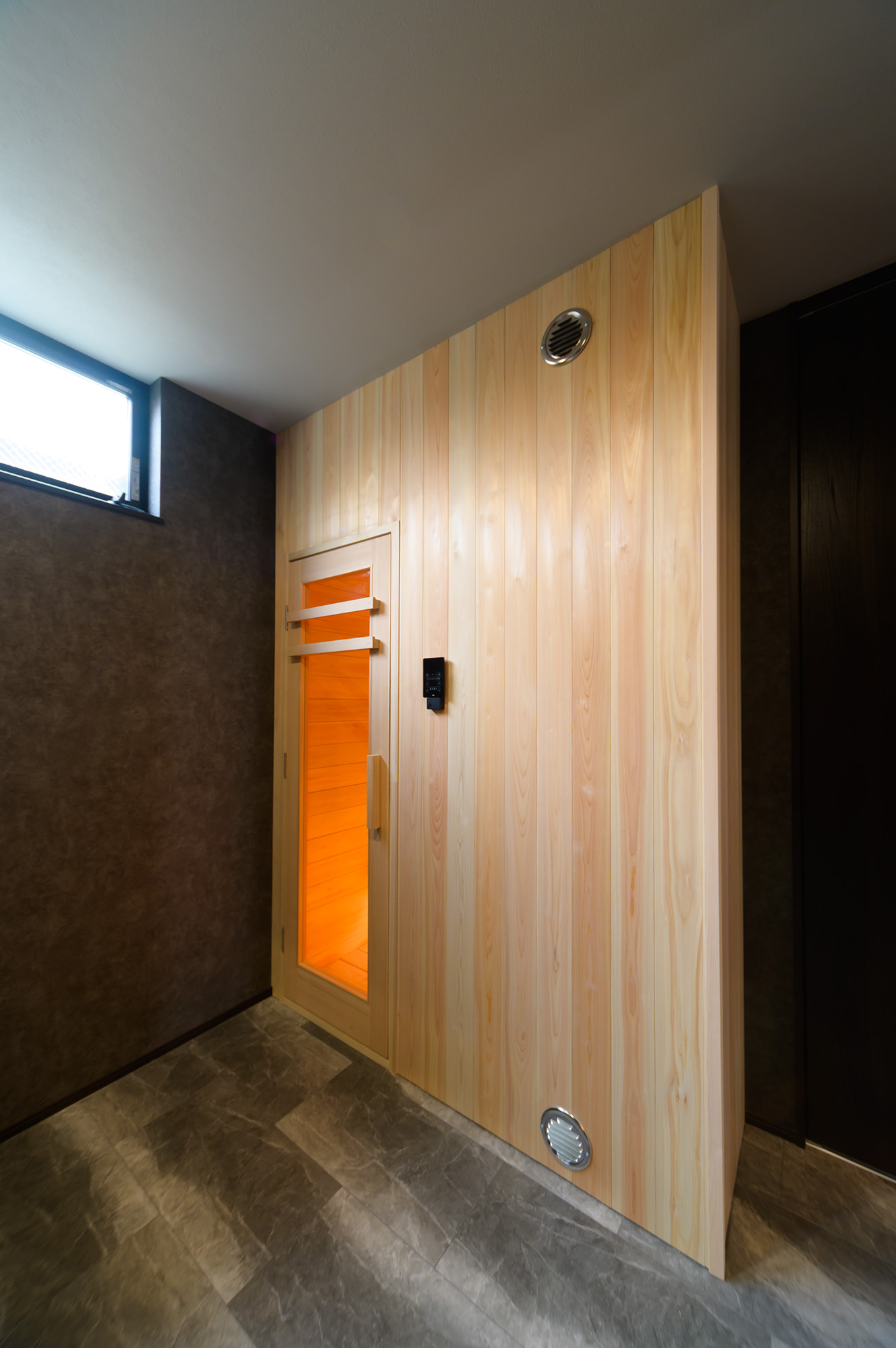 サウナ：Steamers Beach & Sauna®reboot room