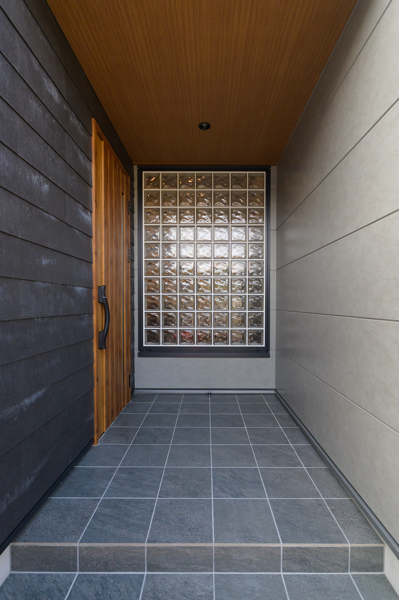 ガラスブロック：電気硝子建材タイル：カリラ　D25 